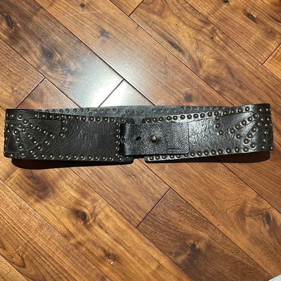 Michael Kors leather belt - Picture 1 of 4